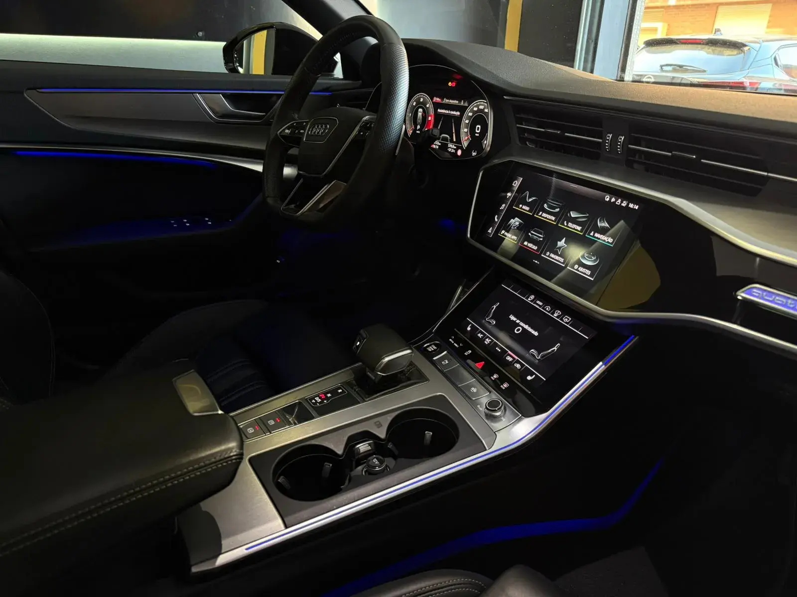 Audi A6 Avant Sport 40 TDI quattro S line HUD Matrix Black Edition 34