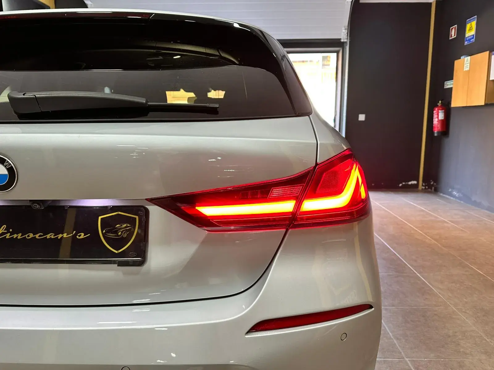 BMW 116 d Aut. Advantage 9