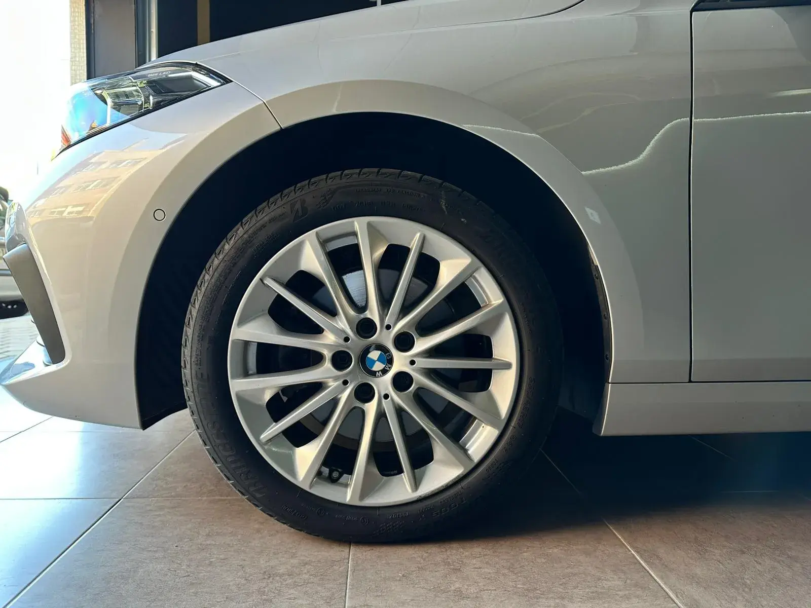 BMW 116 d Aut. Advantage 11