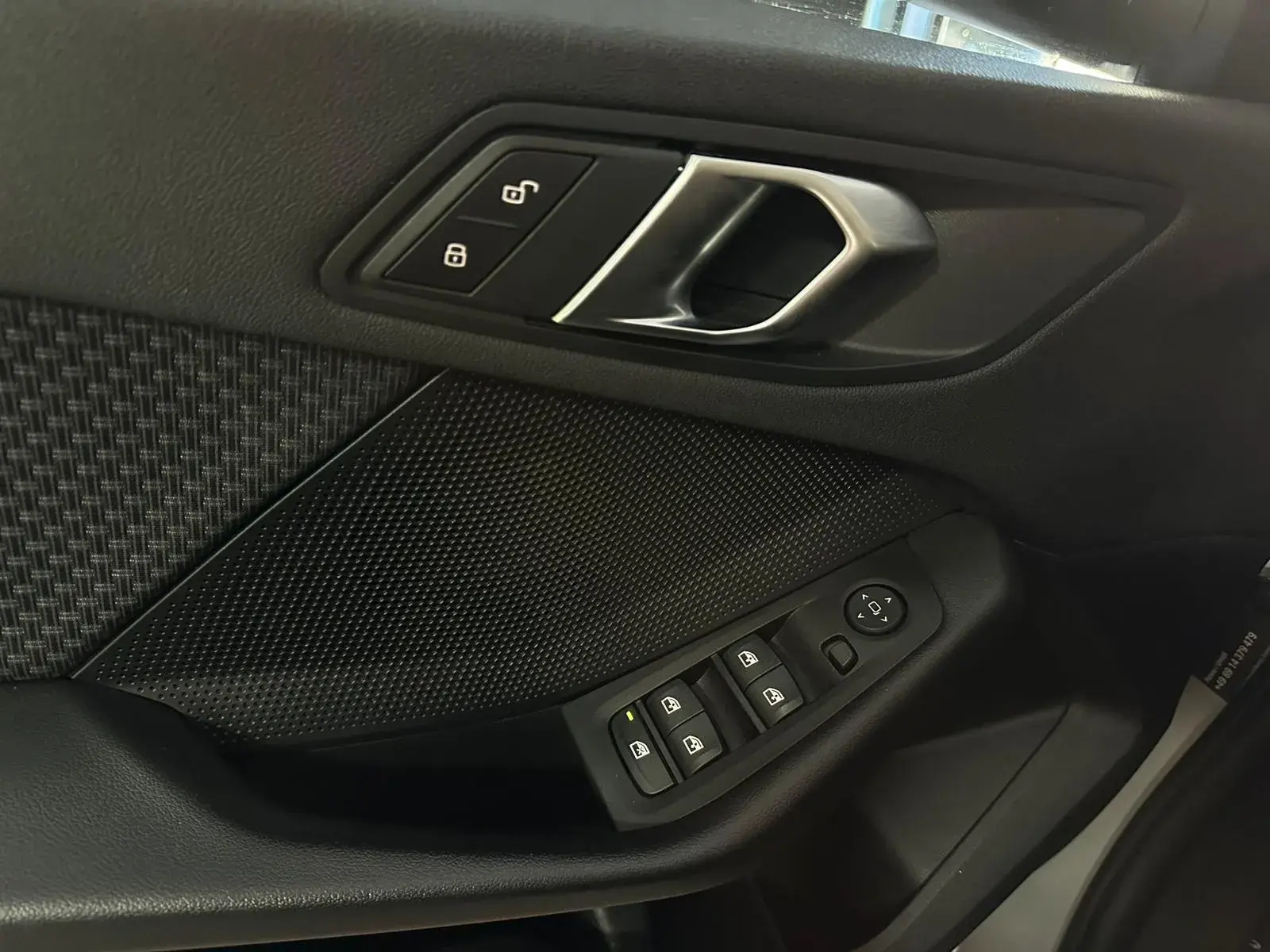 BMW 116 d Aut. Advantage 14