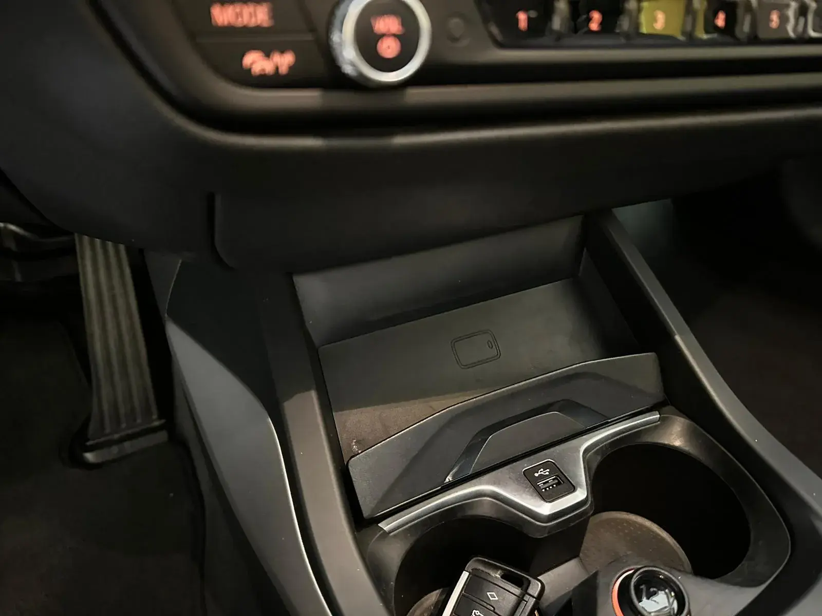 BMW 116 d Aut. Advantage 23