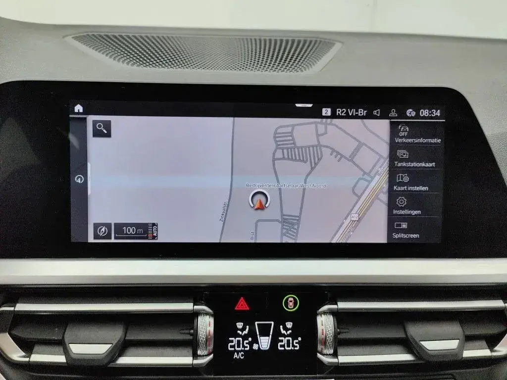 BMW 318 d Touring Auto 9