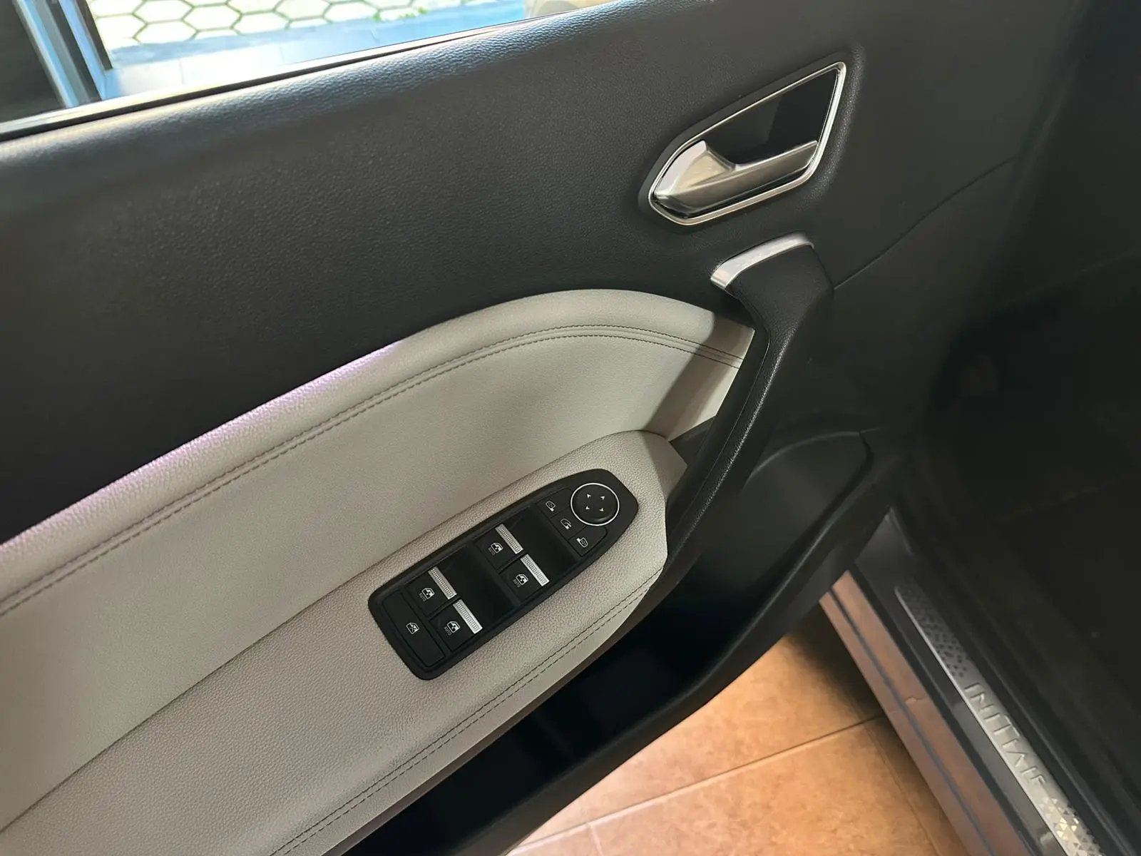 Renault Captur 1.6 E-Tech Plug-In Initiale Paris 19