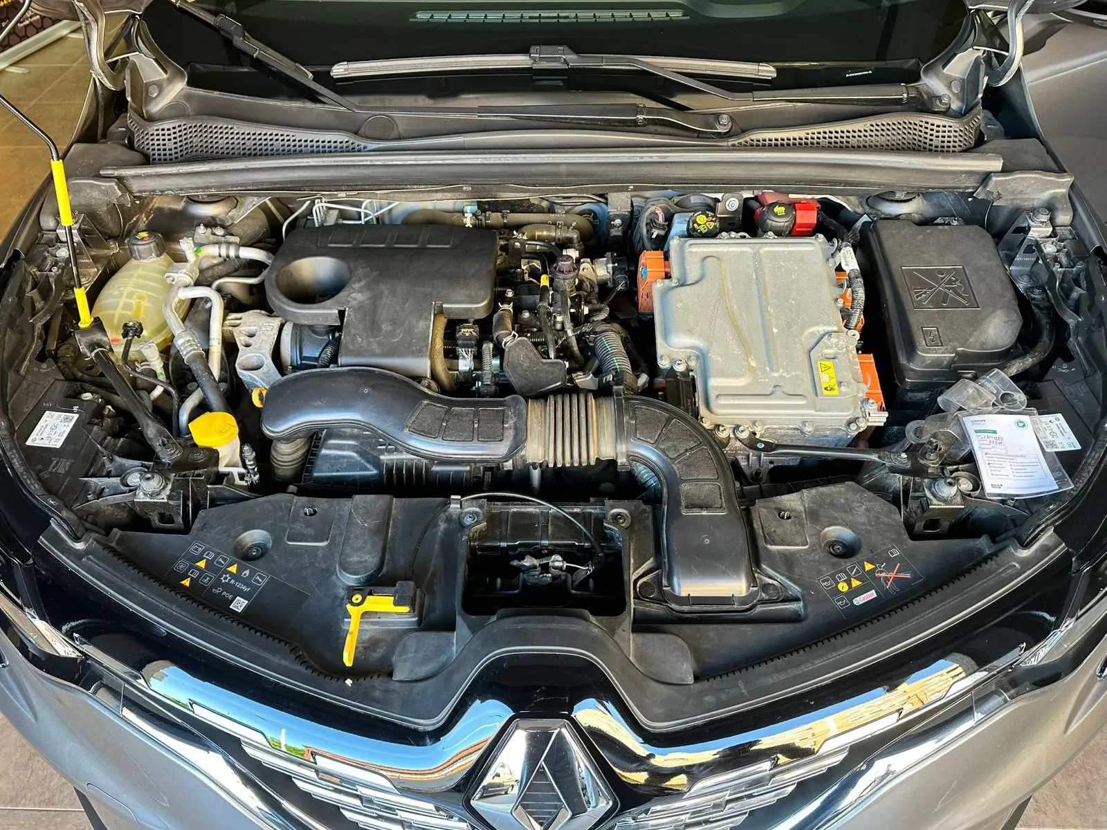 Renault Captur 1.6 E-Tech Plug-In Initiale Paris 13