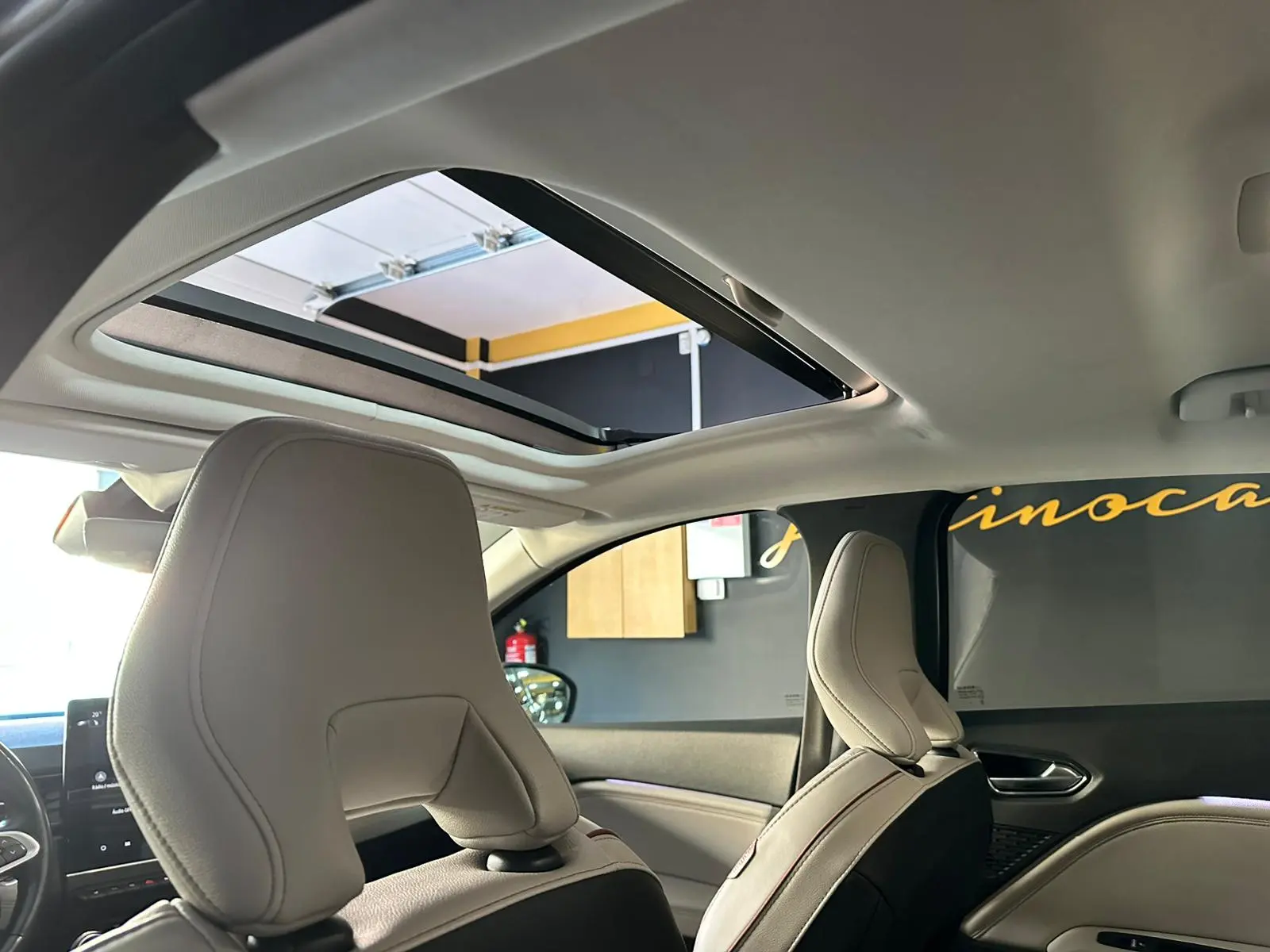 Renault Captur 1.6 E-Tech Plug-In Initiale Paris 16