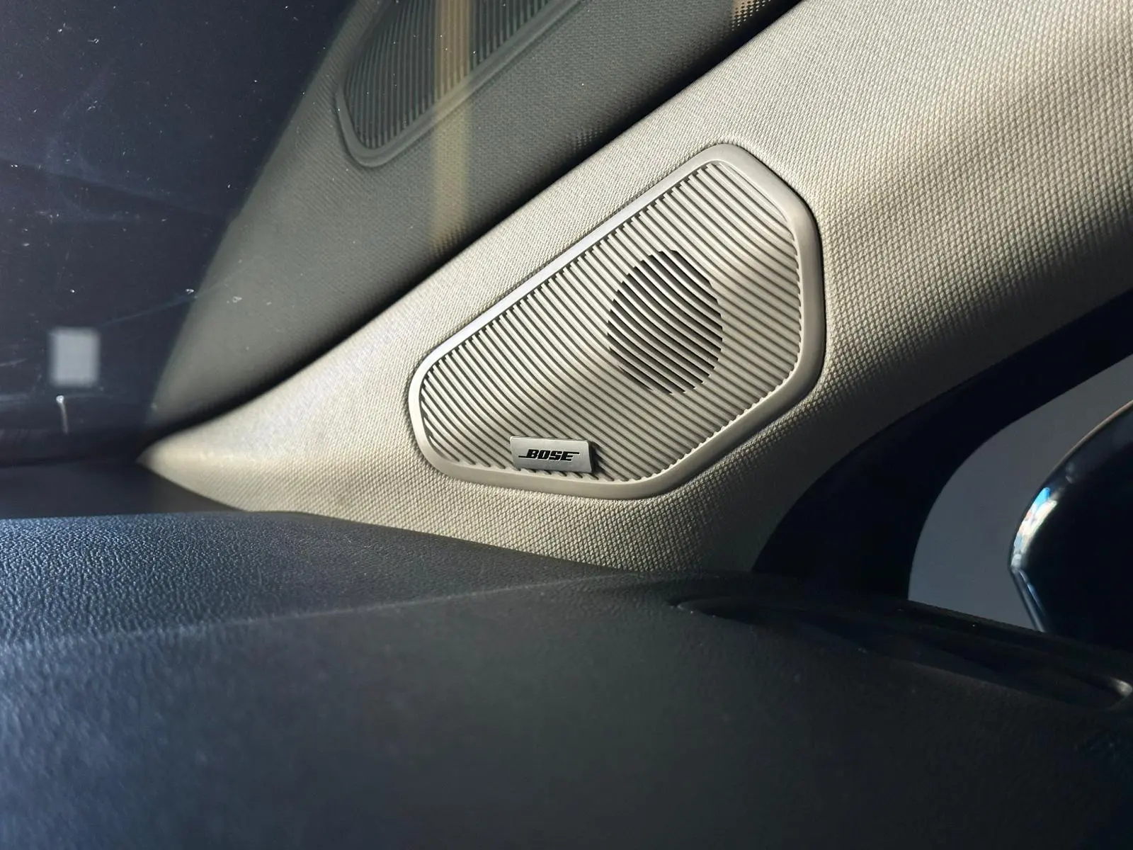 Renault Captur 1.6 E-Tech Plug-In Initiale Paris 18