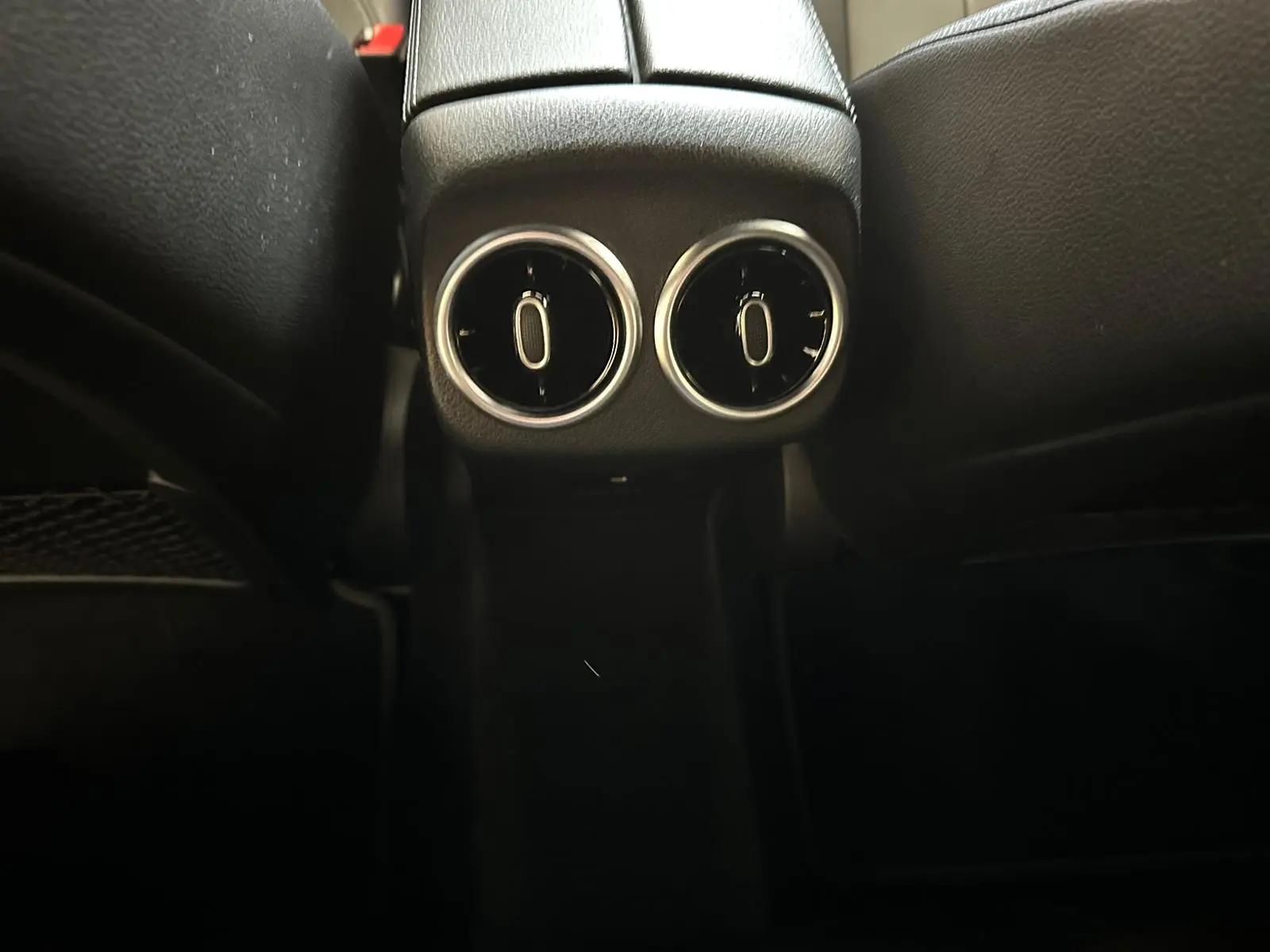 Mercedes-Benz A 180 d Style Plus Aut. 31