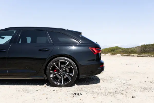 Audi A6 Avant 55 TFSIe quattro S line S tronic 17