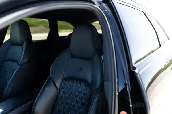 Audi A6 Avant 55 TFSIe quattro S line S tronic 25