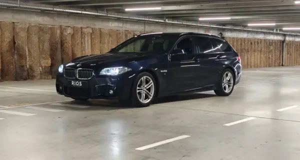 BMW 520 d Pack M Auto 2