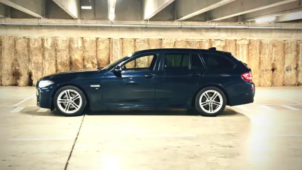BMW 520 d Pack M Auto 28