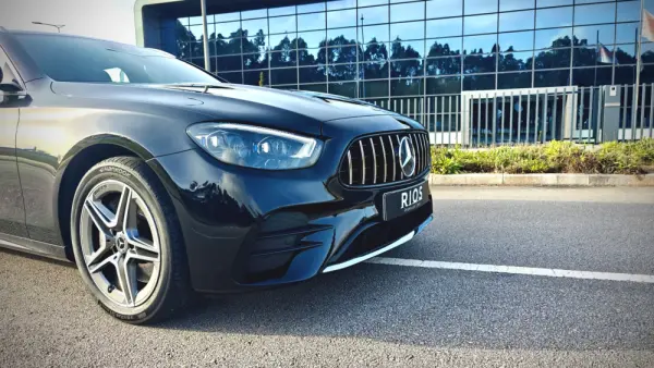 Mercedes-Benz E 300 de 9G-TRONIC AMG Line 2