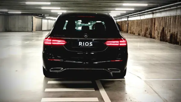 Mercedes-Benz E 300 de 9G-TRONIC AMG Line 16