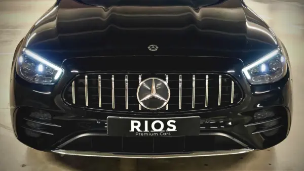 Mercedes-Benz E 300 de 9G-TRONIC AMG Line 21