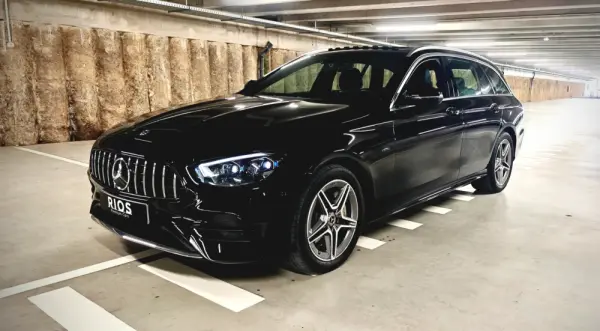 Mercedes-Benz E 300 de 9G-TRONIC AMG Line 23