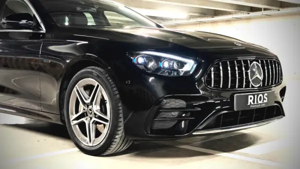 Mercedes-Benz E 300 de 9G-TRONIC AMG Line 38