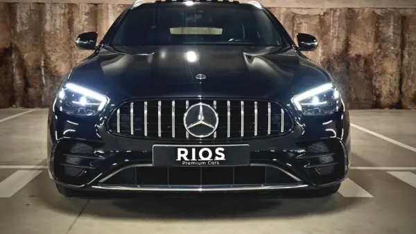 Mercedes-Benz E 300 de 9G-TRONIC AMG Line 44
