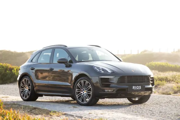 Porsche Macan GTS 4