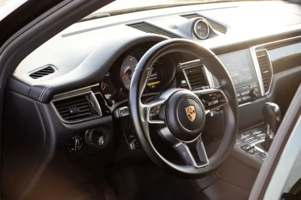 Porsche Macan GTS 21