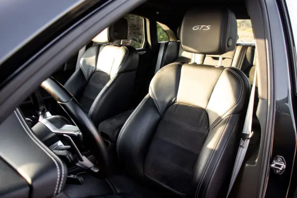 Porsche Macan GTS 31