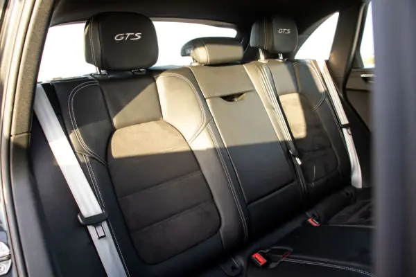 Porsche Macan GTS 36