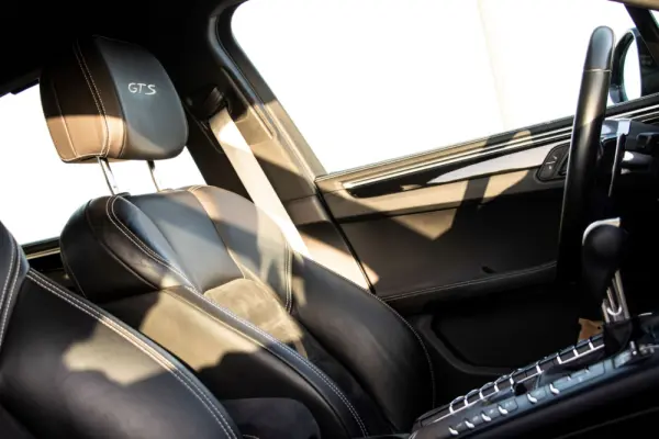 Porsche Macan GTS 42