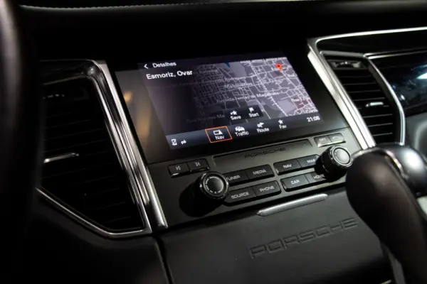 Porsche Macan GTS 52