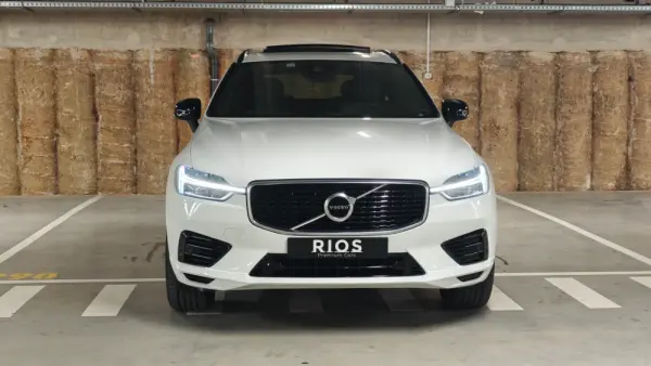 Volvo XC 60 2.0 T8 PHEV R-Design AWD 41