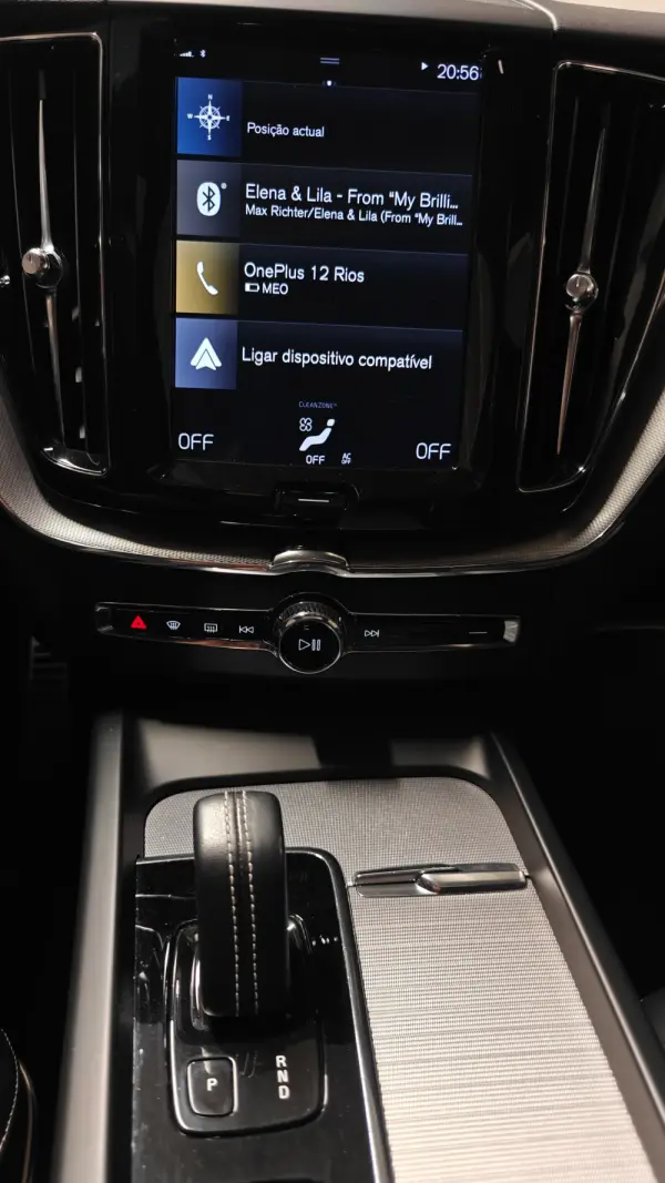 Volvo XC 60 2.0 T8 PHEV R-Design AWD 44