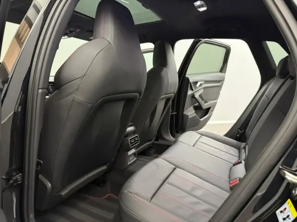 Audi A3 Sportback 45 TFSIe 52