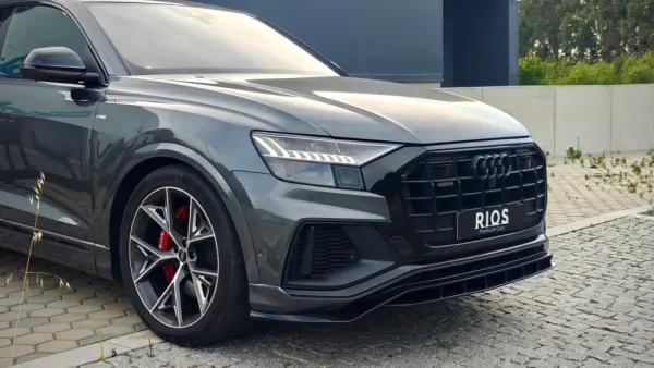 Audi Q8 60 TFSIe quattro S line Tiptronic 4