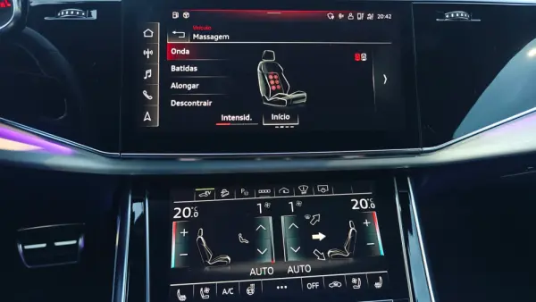 Audi Q8 60 TFSIe quattro S line Tiptronic 23