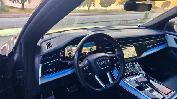 Audi Q8 60 TFSIe quattro S line Tiptronic 28