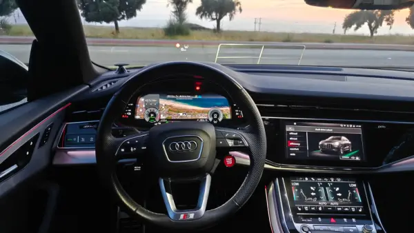 Audi Q8 60 TFSIe quattro S line Tiptronic 33