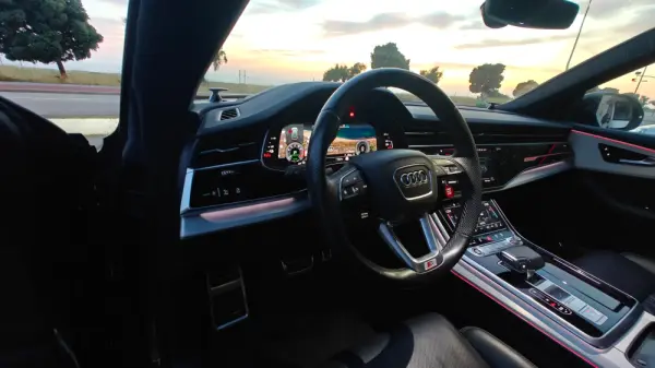 Audi Q8 60 TFSIe quattro S line Tiptronic 34