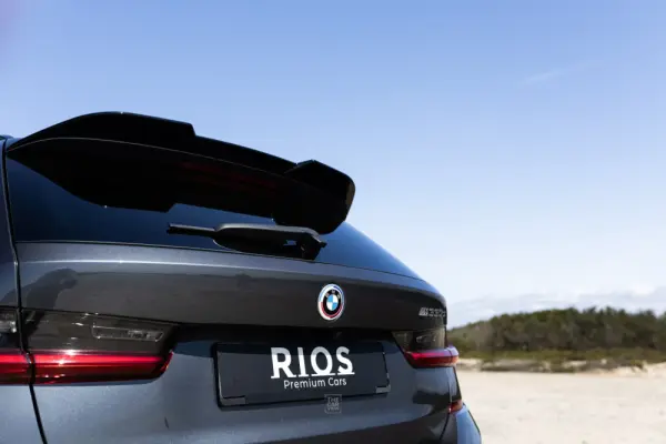 BMW 330 e Touring Pack 50 anos M Auto 25