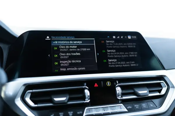 BMW 330 e Touring Pack 50 anos M Auto 27