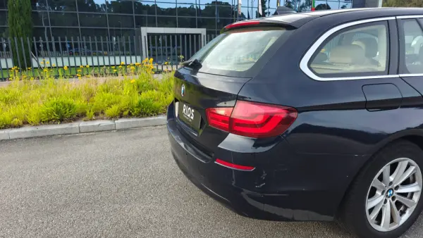 BMW 520 d Pack M Auto 4