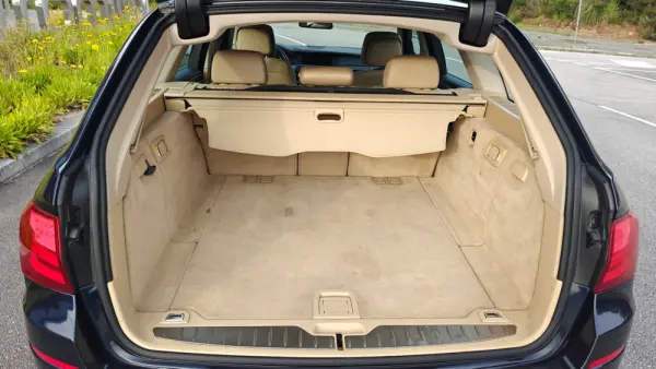 BMW 520 d Pack M Auto 13