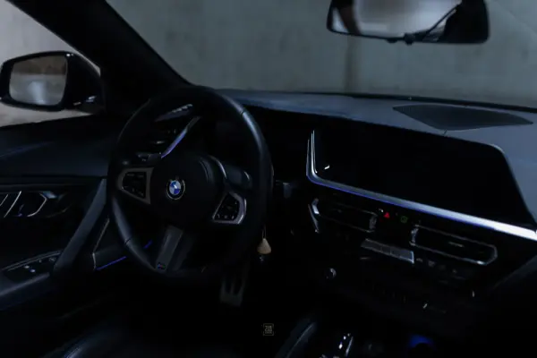 BMW Z4 30 i Pack M 38