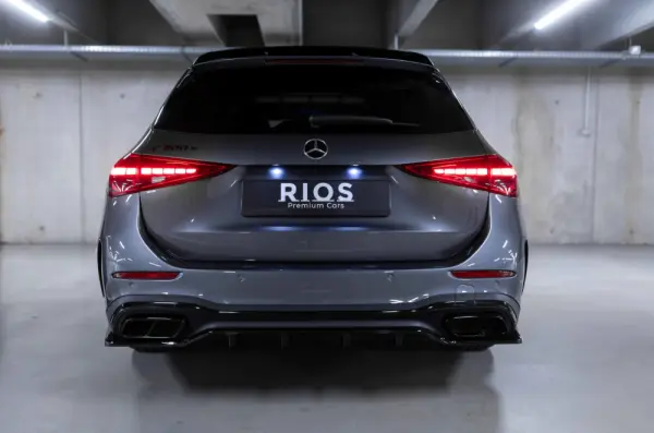 Mercedes-Benz C 300 e AMG Line 15