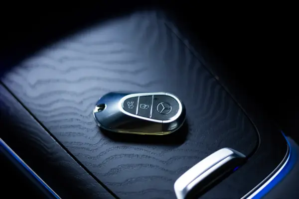 Mercedes-Benz E 300 16