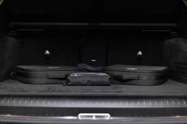 Mercedes-Benz E 300 33