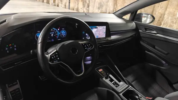 Volkswagen Golf 1.4 TSI GTE+ DSG 14
