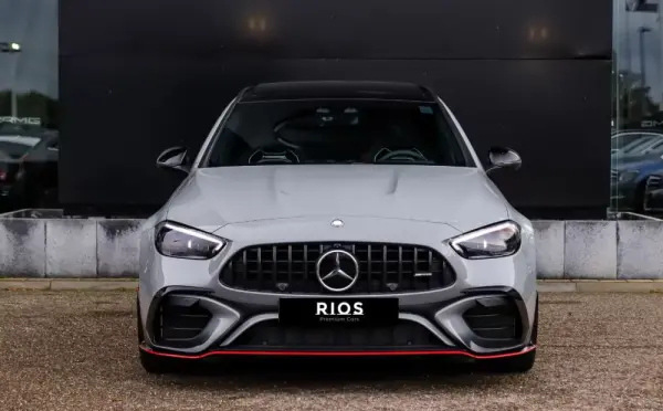 Mercedes-Benz C 63 AMG S E Performance Speedshift MCT9G F1 Edition 4
