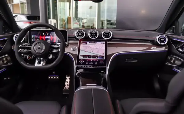 Mercedes-Benz C 63 AMG S E Performance Speedshift MCT9G F1 Edition 18