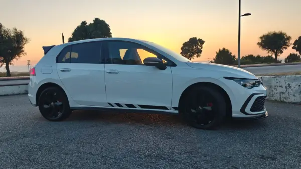 Volkswagen Golf 1.4 TSI GTE+ DSG 4