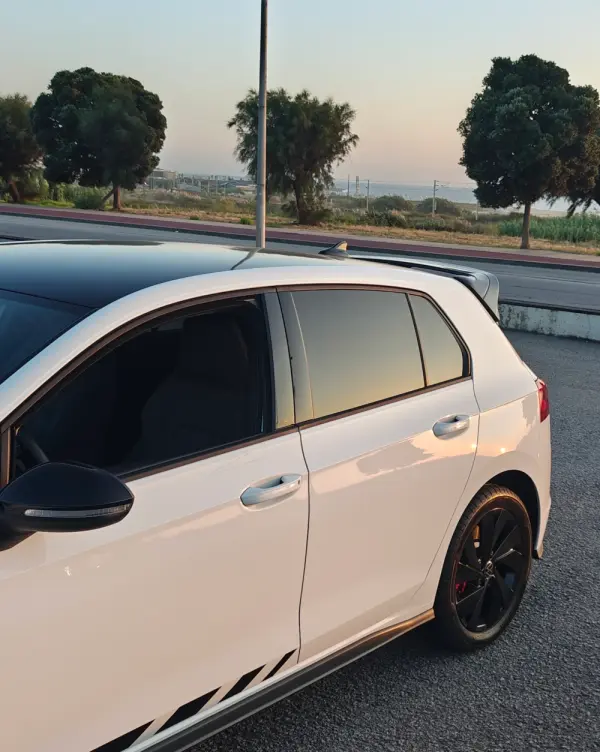 Volkswagen Golf 1.4 TSI GTE+ DSG 9
