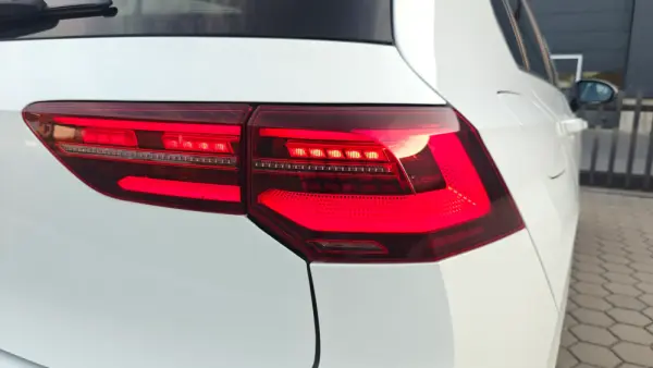 Volkswagen Golf 1.4 TSI GTE+ DSG 15