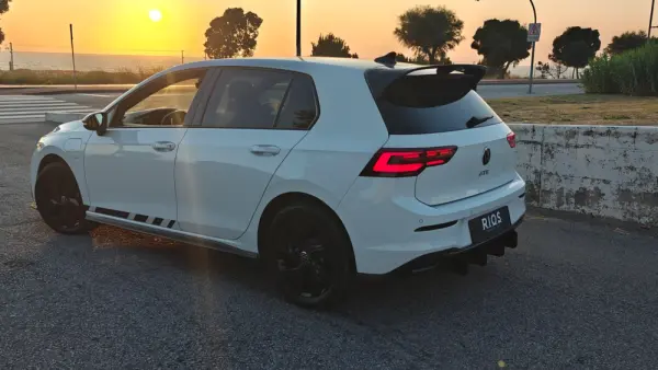 Volkswagen Golf 1.4 TSI GTE+ DSG 41